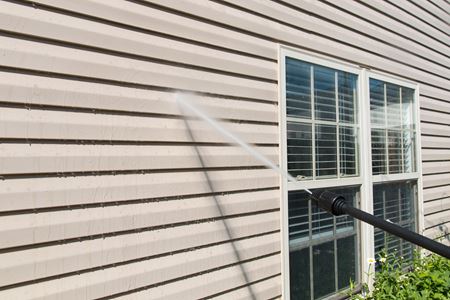 The Safest Way to Clean Your Siding Thumbnail