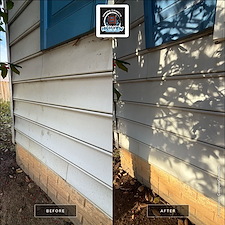 Exterior-House-Washing-in-Lake-Ridge-VA-Restoring-Vinyl-Siding-Driveway-Walkout-Steps 13