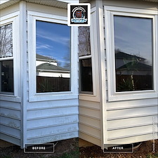 Exterior-House-Washing-in-Lake-Ridge-VA-Restoring-Vinyl-Siding-Driveway-Walkout-Steps 6