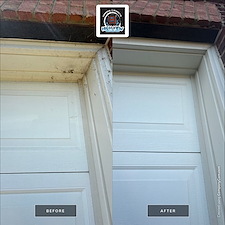 House-Wash-Walk-Out-Steps-Sidewalk-Cleaning-in-Woodbridge-VA 5