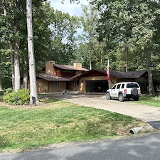 Roof-Washing-in-Woodbridge-VA-Algae-Moss-Lichen-Removal-on-1978-Shingle-Roof 1