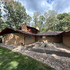 Roof-Washing-in-Woodbridge-VA-Algae-Moss-Lichen-Removal-on-1978-Shingle-Roof 0